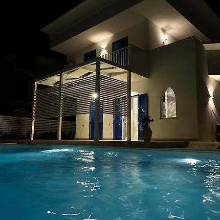White Luxury Scala Dei Turchi Apartment Realmonte
