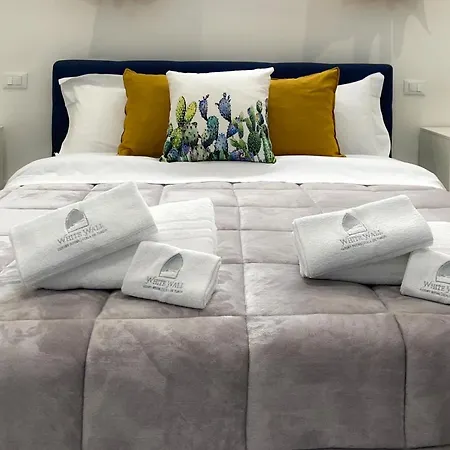 White Luxury Scala Dei Turchi Realmonte