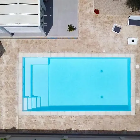 White Luxury Scala Dei Turchi Realmonte