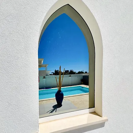 White Luxury Scala Dei Turchi Apartment